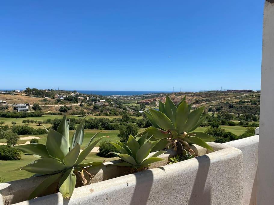 Penthouse Seaview And Golf Valle Romano Estepona Ngoại thất bức ảnh