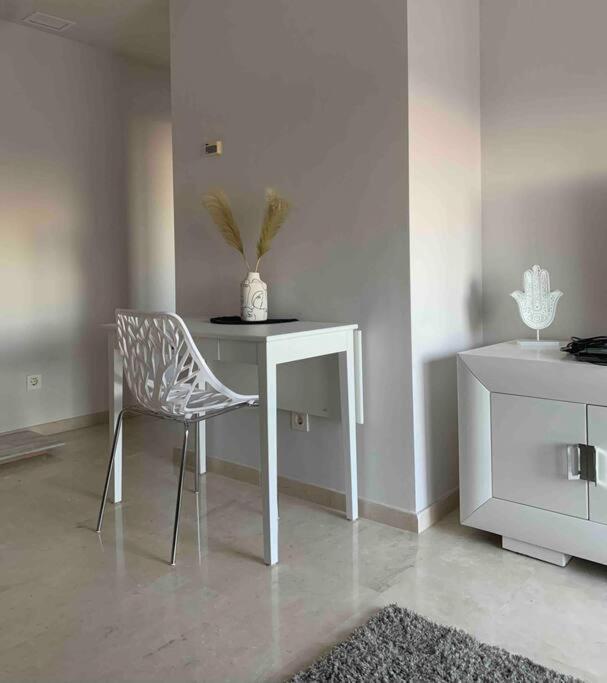 Penthouse Seaview And Golf Valle Romano Estepona Ngoại thất bức ảnh